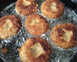 A picture of step 9 of Japanese Potato Korokke (croquet).