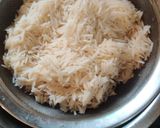 A picture of step 1 of Veg Pulao in Cooker.