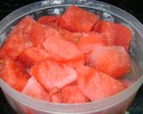 Foto del paso 7 de la receta: Palitos frutales de duraznos en almíbar, sandia, ciruelas