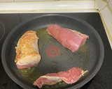 Foto del paso 3 de la receta: Solomillo de cerdo con jalea de ciruelas
