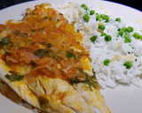 Foto del paso 5 de la receta: Dorada con salsa de tomate y cilantro y arroz basmati