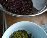 Foto langkah ke 1 dari resep Bubur Kacang Hijau dan Ketan Hitam.