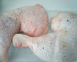 Foto del paso 2 de la receta: Muslos de pollo al limón