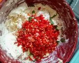 Foto langkah ke 3 dari resep Keripik Bawang Pedas.