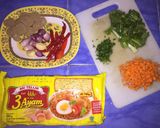 Foto langkah ke 1 dari resep Mie Goreng Bakso.