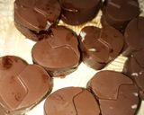Foto langkah ke 4 dari resep Choco strawberry raisin #StepByStep #KamisManis.