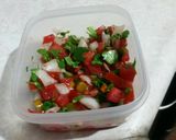 Foto del paso 2 de la receta: Tostadas de nopales a la mexicana