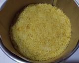 Foto langkah ke 5 dari resep Tart Nasi Kuning (Rice Cooker).