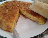 Foto del paso 6 de la receta: Tortilla de patatas con bacon, sobre lonchas de jamón serrano