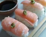 Foto del paso 9 de la receta: Nigiris de salmón