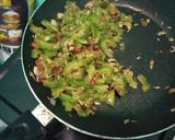 Foto langkah ke 8 dari resep Tumis pare+udang rebon yummu.