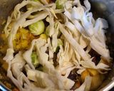 A picture of step 3 of Minestrone.