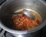 A picture of step 6 of Aalu mongray.