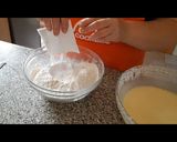 Foto del paso 6 de la receta Magdalenas con Nata y Chocolate