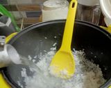 Foto langkah ke 1 dari resep Tips masak bubur dari kerak nasi / Bubur Nasi.