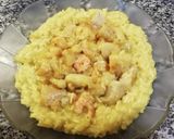 Foto del paso 4 de la receta: Arroz al azafrán con sabor a mar