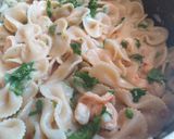 Foto del paso 4 de la receta: Corbatas con crema y camarones