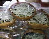 Foto langkah ke 8 dari resep Martabak Manis Mini.
