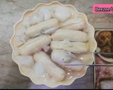 A picture of step 3 of Chicken Sausages.
