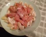 Pasta with ricotta and smoked salmon