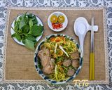 Hình bước làm 2 của món Mì giò bò viên