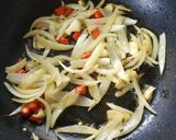 Gambar langkah 2 resipi Ikan Aya Masak Asam.