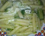 Foto del passaggio 5 della ricetta Pennette zucchine e provola