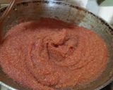 A picture of step 4 of Strawberry sheero.