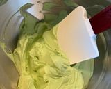 A picture of step 8 of Pandan Roll Cake.