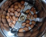 A picture of step 1 of Tindora sabji with peanut and sesame massala.