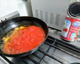 Foto del paso 1 de la receta: Salsa de tomates para spaghettis express"