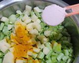 A picture of step 2 of Vegetable Curry.