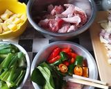 Foto langkah ke 1 dari resep Garang Asem Ayam Kampung.