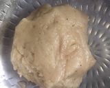 A picture of step 1 of Mini biscuits.