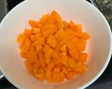A picture of step 1 of Salmon Porridge.