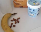 Une image de l'étape 1 de Smoothie banane amandes.