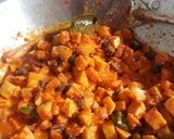 Foto langkah ke 2 dari resep Sambal goreng kentang kapri.
