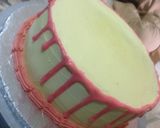 A picture of step 7 of Vanilla cake with butter cream.