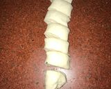 A picture of step 3 of Nepali-Style Veg Momos.