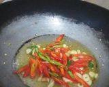 Foto langkah ke 2 dari resep Tumis daun ubi.