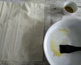 Φωτογραφία βήματος 1 της συνταγής Πανεύκολη και αφράτη τυρόπιτα