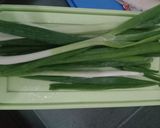 Foto langkah ke 1 dari resep Martabak telur kornet kulit lumpia.