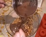 صورة لخطوة 2 من وصفة كيكات صغيرة باردة
