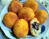 Foto langkah ke 5 dari resep Roti Goreng Isi Cokelat (tanpa telur).