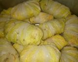 Foto langkah ke 7 dari resep Sawi gulung isi sayuran.
