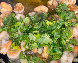 Foto del paso 3 de la receta: Camarones 🍤 con ajo y coco 🥥