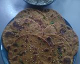 A picture of step 3 of Masala Millet Paratha.