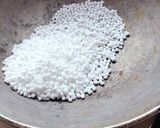 A picture of step 1 of Sabudana puri.