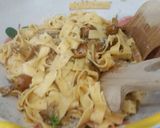 A picture of step 7 of Pasta with nameko mushrooms and grated truffle.