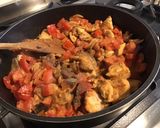 Une image de l'étape 9 de Poulet aux tomates et moutarde de Dijon.